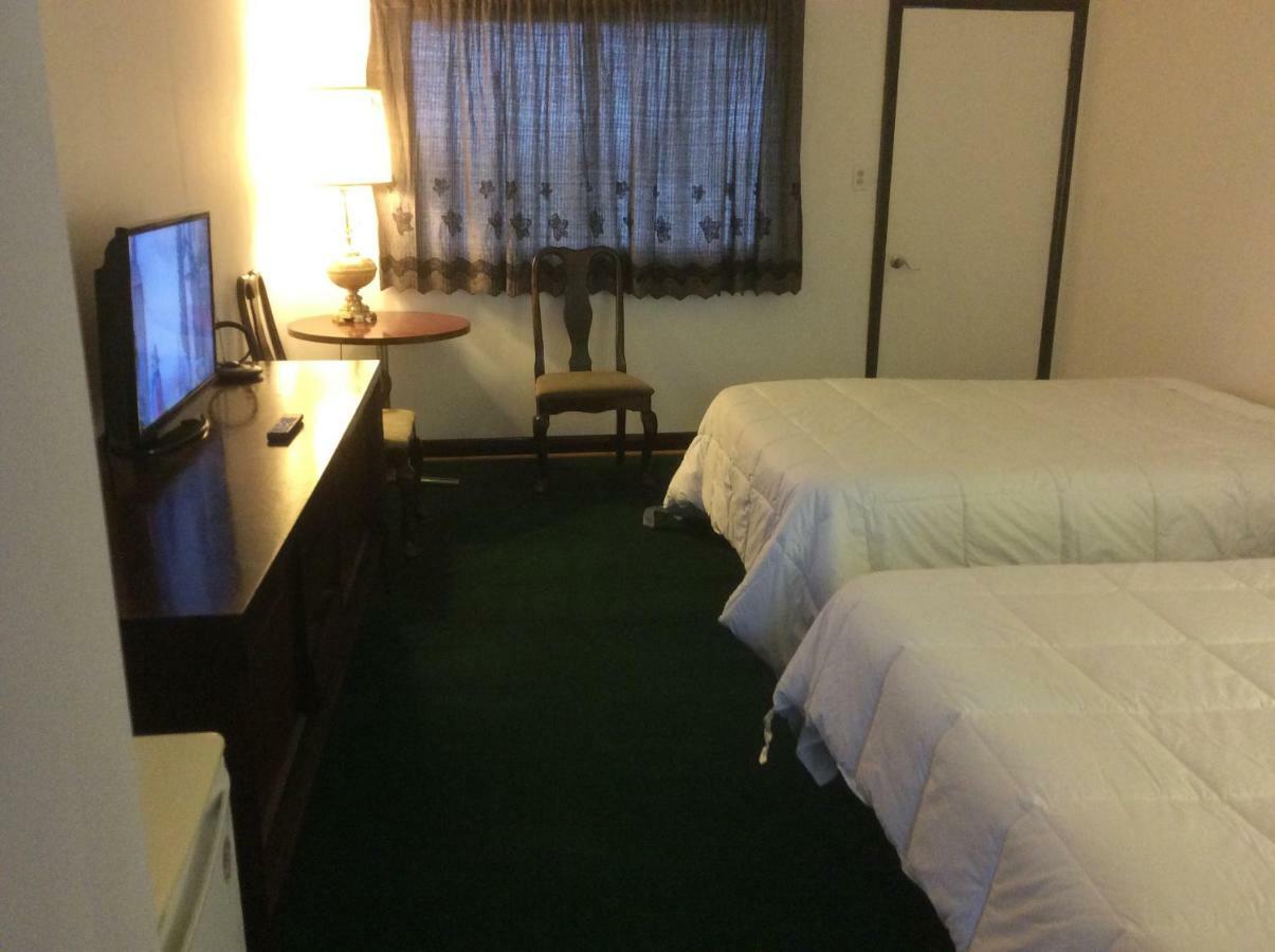 Golf Inn ไนแอการาฟอลส์ ภายนอก รูปภาพ