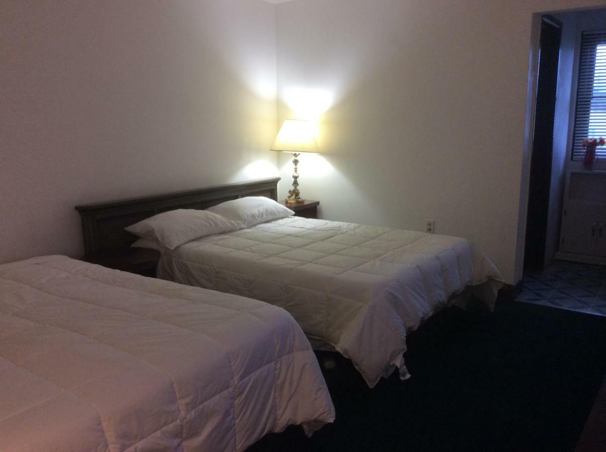 Golf Inn ไนแอการาฟอลส์ ภายนอก รูปภาพ