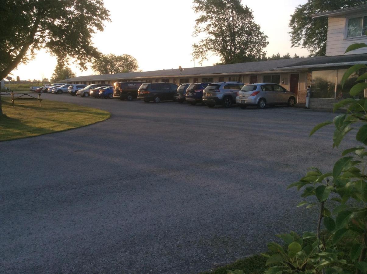Golf Inn ไนแอการาฟอลส์ ภายนอก รูปภาพ